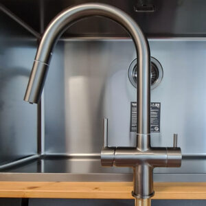 Baterie 3 cai CookingAid THREE FLOW GUN METAL apa rece / calda / filtru apa cu finisaj inox gri metal periat si perlator detasabil / extractibil